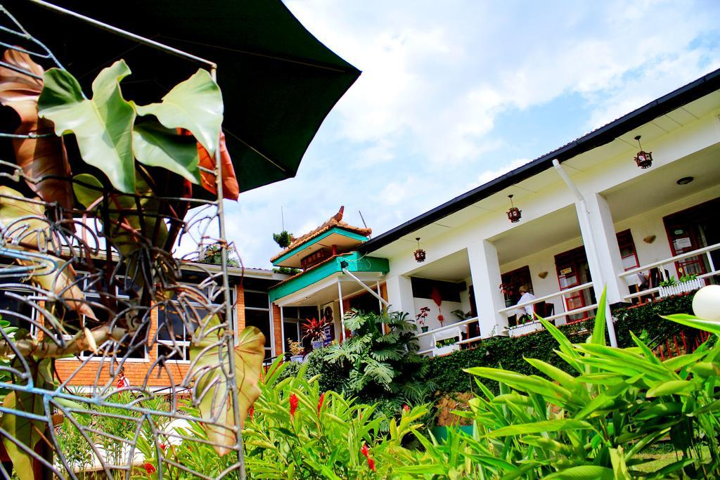 Shangri-La Hotel Uganda Kampala Eksteriør billede