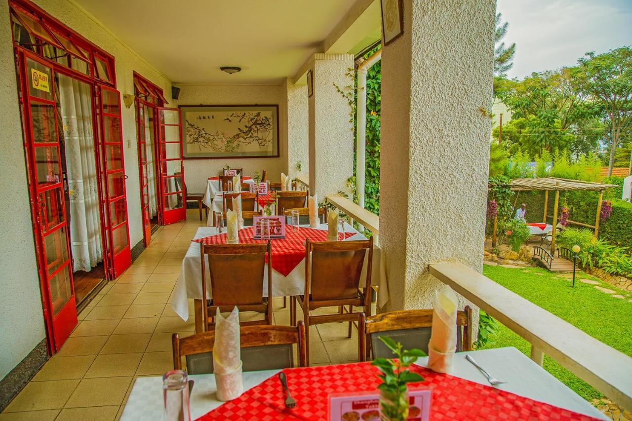 Shangri-La Hotel Uganda Kampala Eksteriør billede